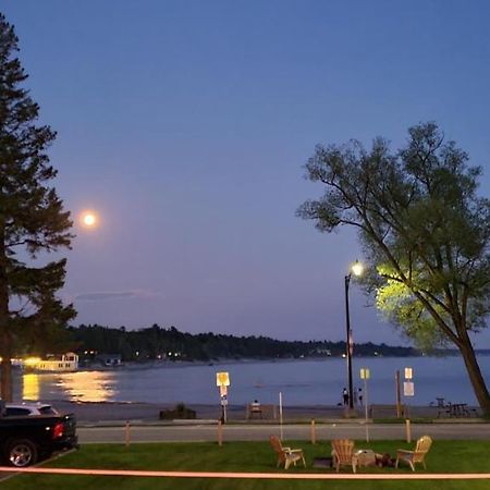 Balm Beach Resort And Motel Eksteriør bilde