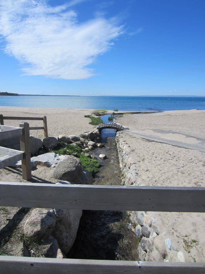Balm Beach Resort And Motel Eksteriør bilde